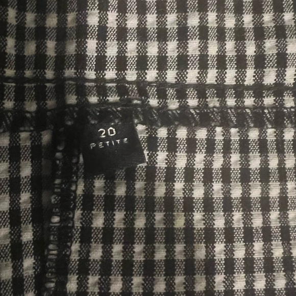 Signature by Reitmans Black & White Checkered Capri Pants - Size 20 Petite -NWOT - Picture 4 of 6
